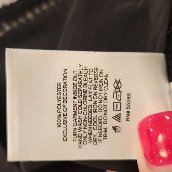 Beautiful Express black sequin and lace tank size M! - Picture 3 of 8